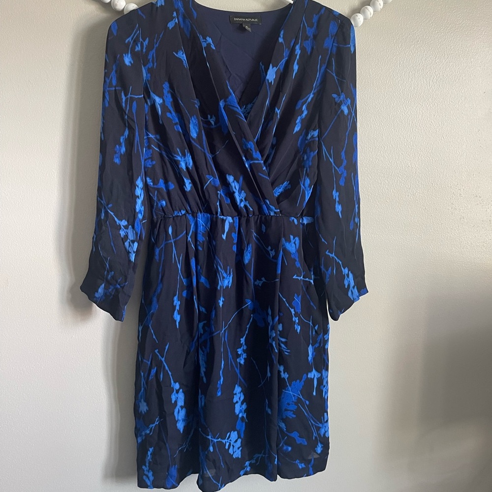NWOT! Banana Republic Floral Dress **SHIPS SAME DAY**